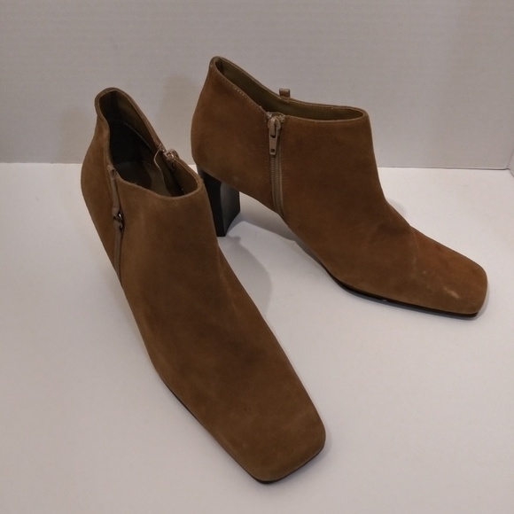 Karen Scott suede booties - Picture 2 of 5